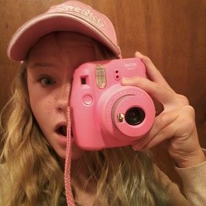 Meet your Posher, Avery